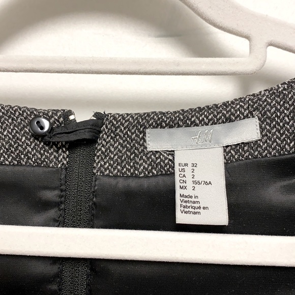 NICE H&M BODY SHAPING BUSINESS DRESS! SIZE 2 - Picture 4 of 7